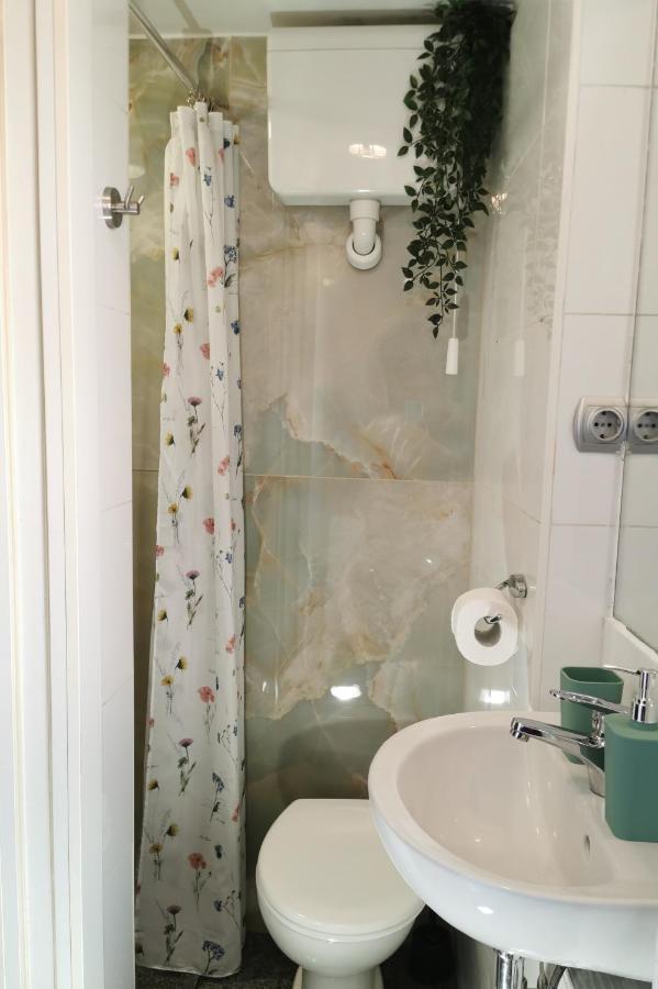 Apartment Camerin Koper Extérieur photo